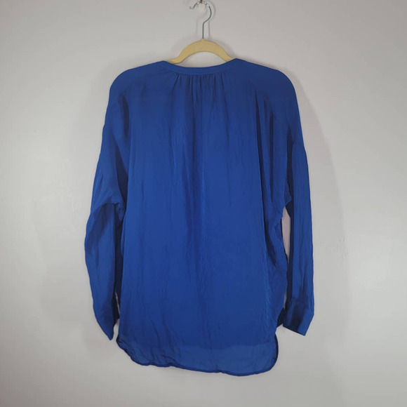 Vince Silk Half Placket V-Neck Popover Long Sleeve Blouse Cobalt Blue Size Small - Picture 4 of 7